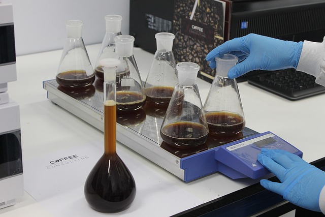 環氧-聚酯型粉末涂料促進劑，優化粉末的儲存穩定性和施工性能